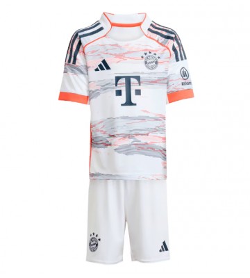 Bayern Munich Michael Olise #17 Udebanetrøje Børn 2025-26 Kortærmet (+ Korte bukser)
